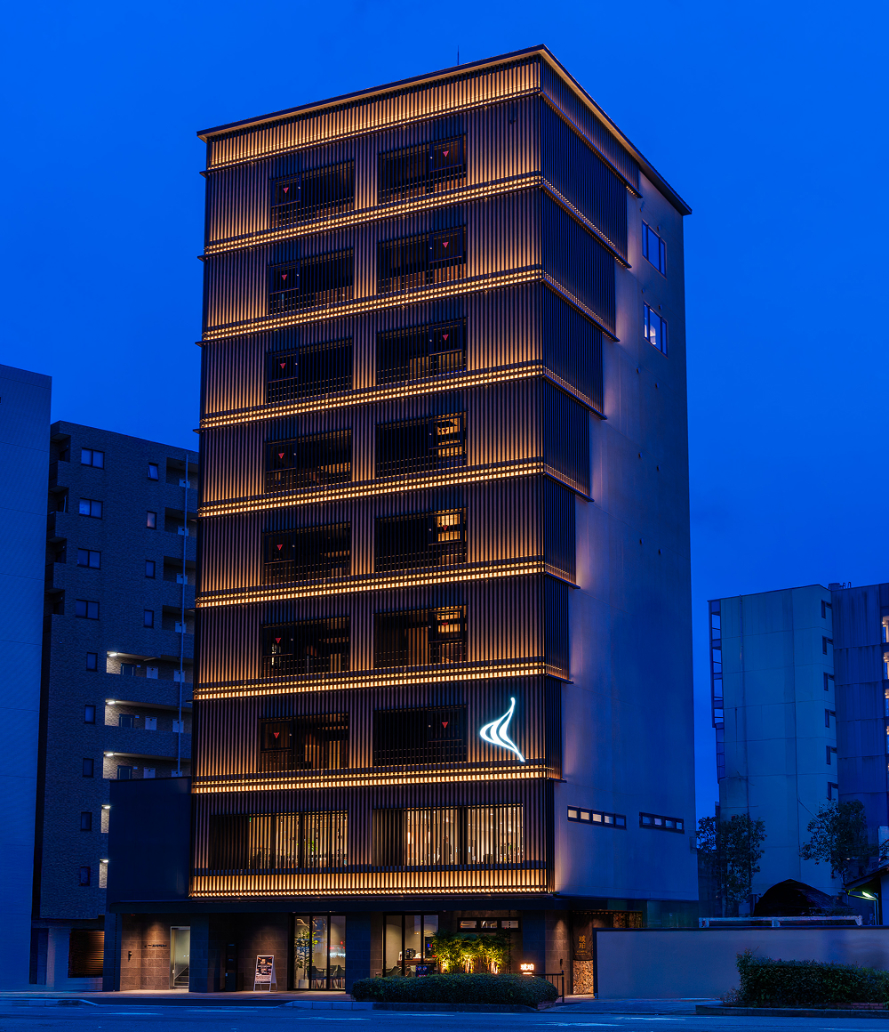 ホテル事業